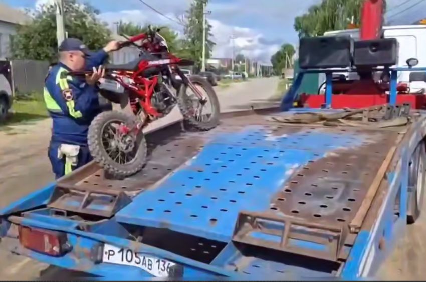 Опасный подарок от бабушки сыграл с родителями школьника злую шутку в Воронеже 