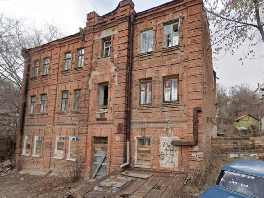 Дом, где жил священномученик Базилевский, отреставрируют в центре Воронежа