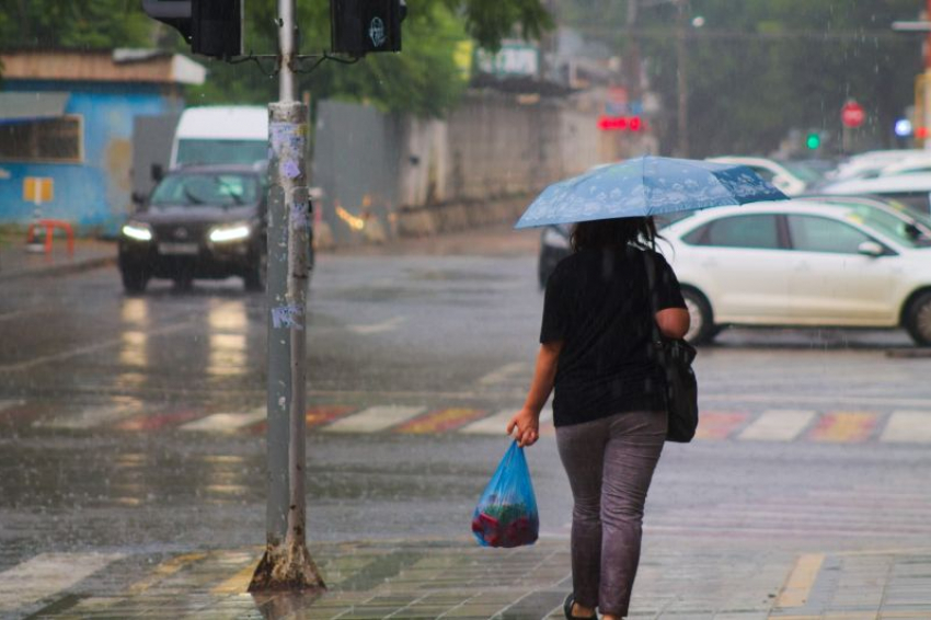 Черноморский циклон принесет на неделе в Воронеж дожди при жаркой погоде