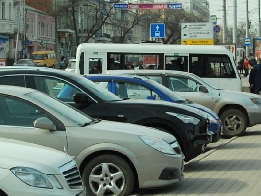 В Воронеже женщины больше соблюдают ПДД, чем мужчины 