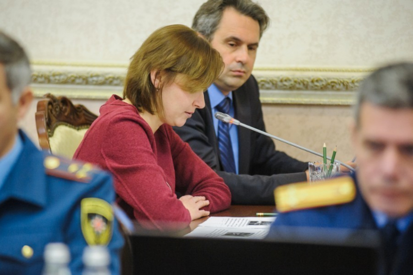 Нагревательные кабели на крышах спасут воронежцев от сосулек