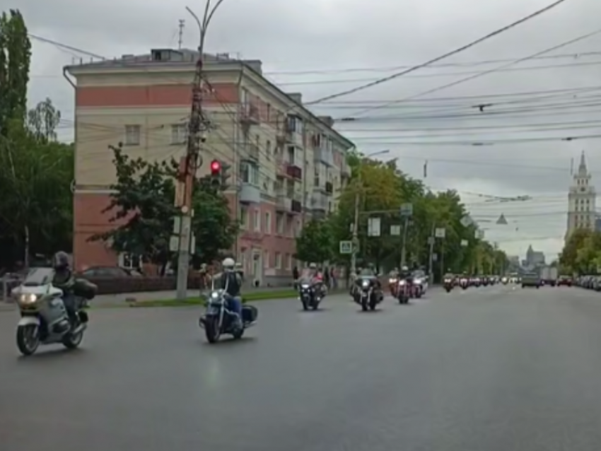 Скопление байкеров заметили в Воронеже
