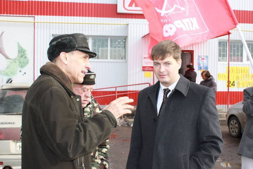 Владимир Калинин подверг сомнению отчет Алексея Гордеева о достижениях в Воронежской области