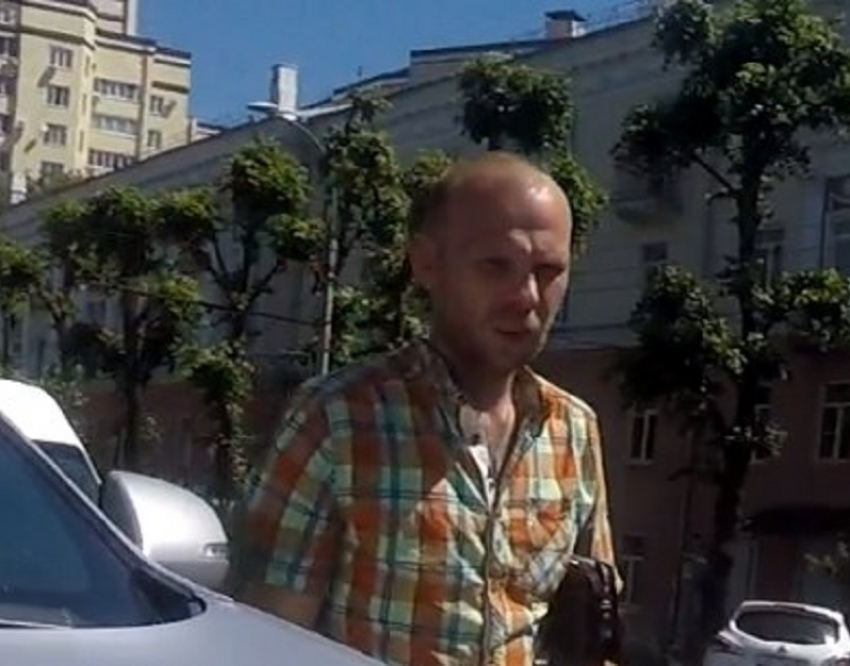 Воронежец лишился джипа и денег после обмена автомобилями по объявлению