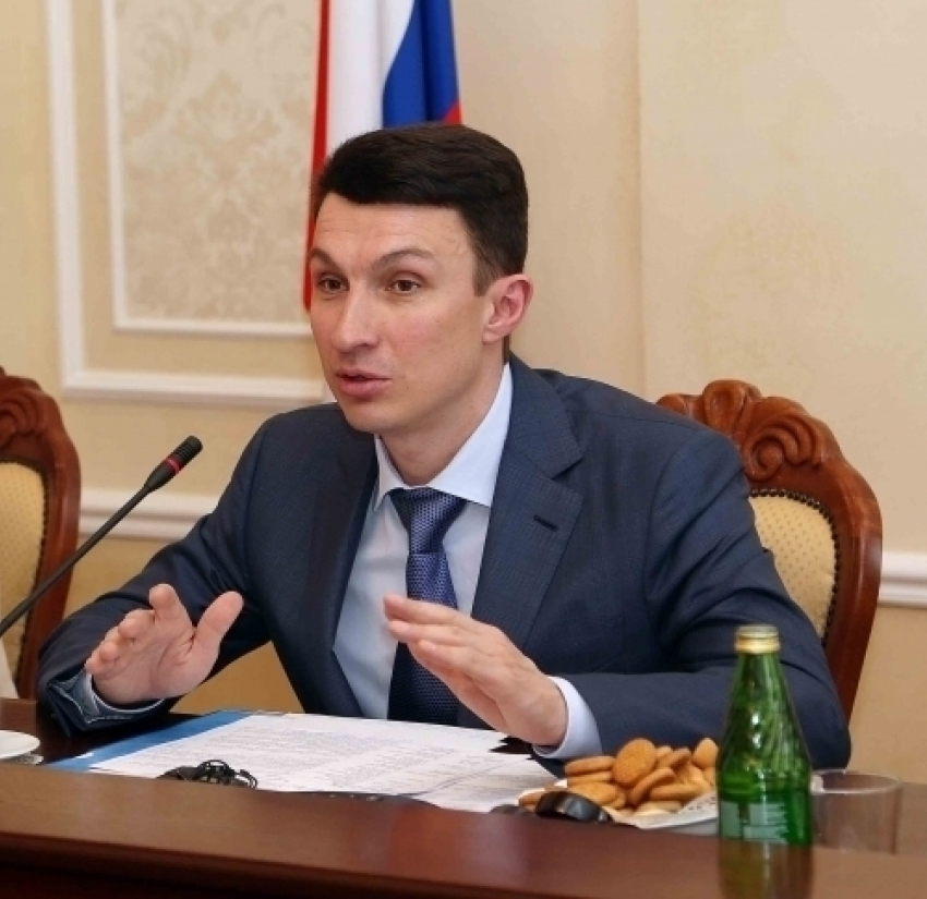 Московский комсомолец предупреждает и.о. мэра Воронежа Геннадия Чернушкина