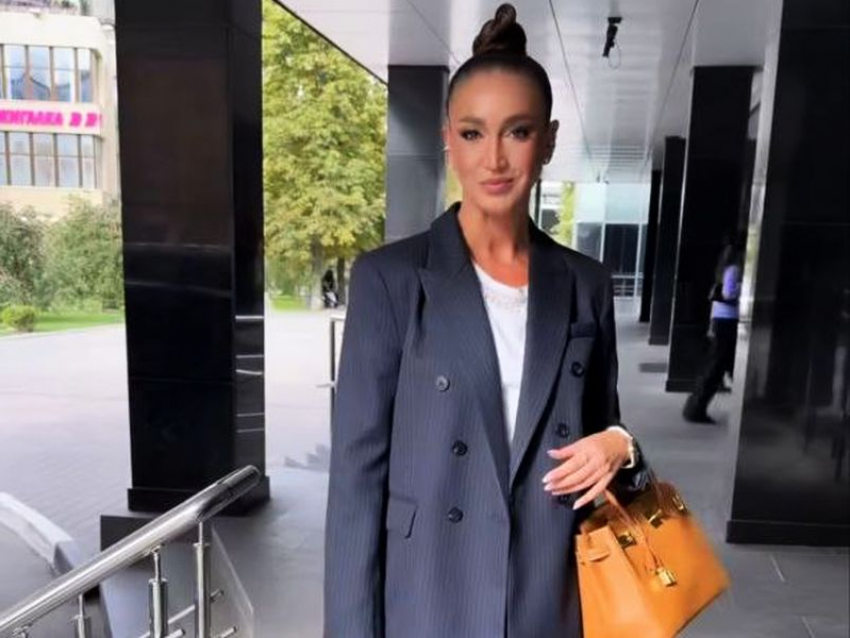 Поп-дива Ольга Бузова приехала в Воронеж, чтобы воспеть сельское хозяйство