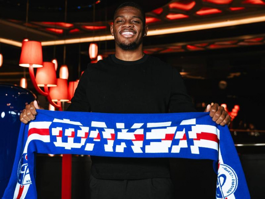 Нападающий из Африки перешел в воронежский «Факел»