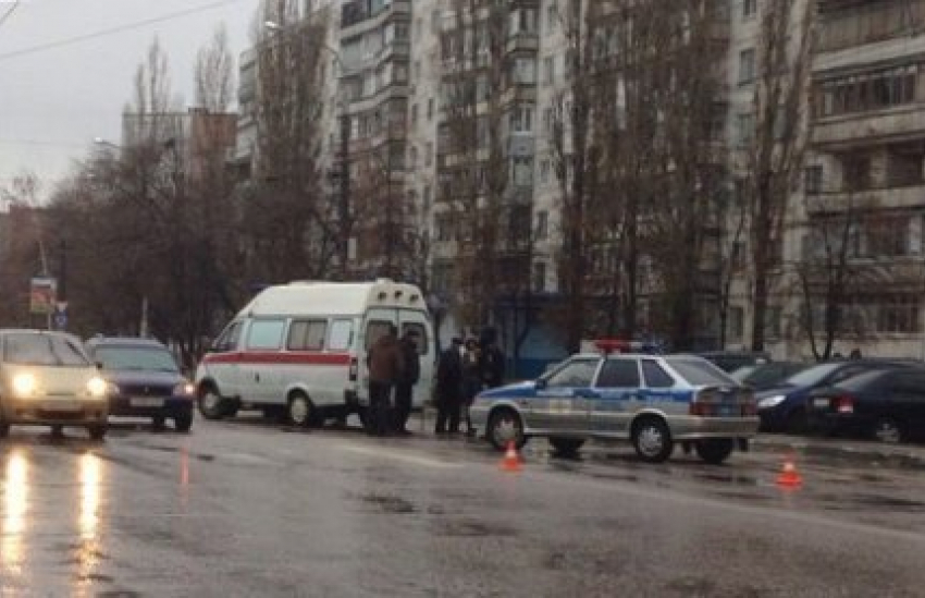 В Воронеже машина сбила пожилую семейную пару