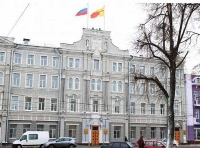 В мэрии в отставку ушел третий представитель строительного клана Воронежа