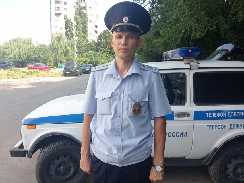 Двух героиновых закладчиков поймал с поличным участковый в Воронеже