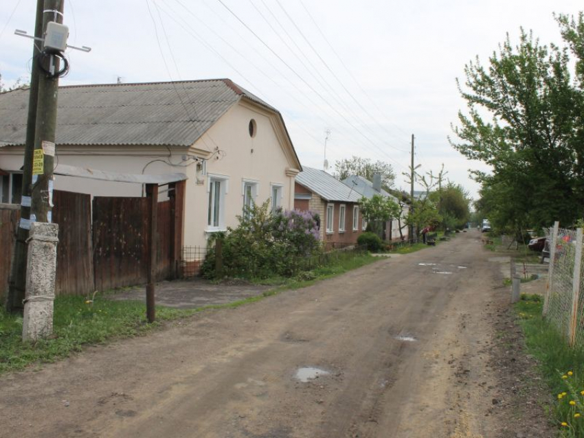 Воронежцы призвали власти избавить ветерана от свалки под окнами