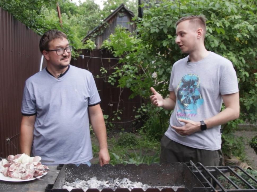 Шашлык на минералке: секрет вкусного мяса на мангале раскрыли в Воронеже