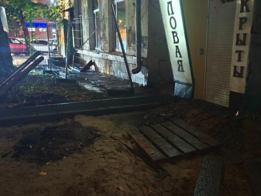 Центр Воронежа превратился в грязевую полосу препятствий