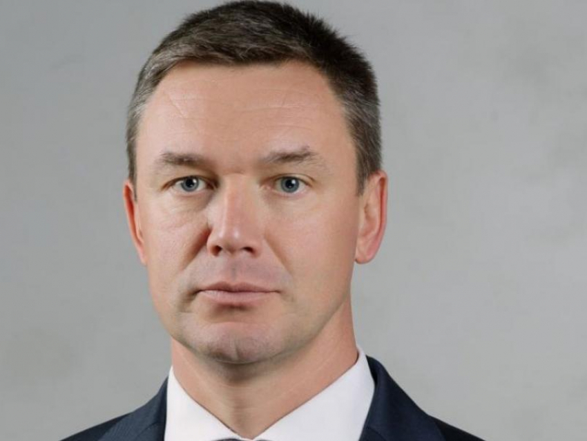 В группе «середняков» федерального рейтинга оказался воронежский замгубернатора Дмитрий Маслов