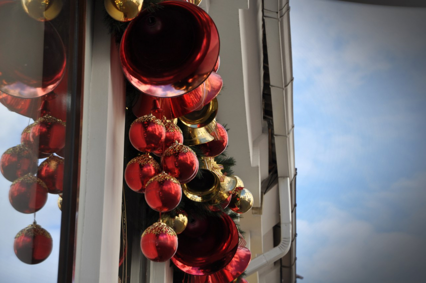 Фейк о гирляндах разоблачили перед Новым годом 