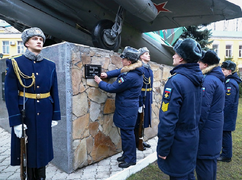 Герой России заложил капсулу времени в Воронеже 