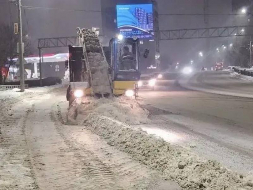 Об итогах ночных «похождений» коммунальщиков рассказали в мэрии Воронежа