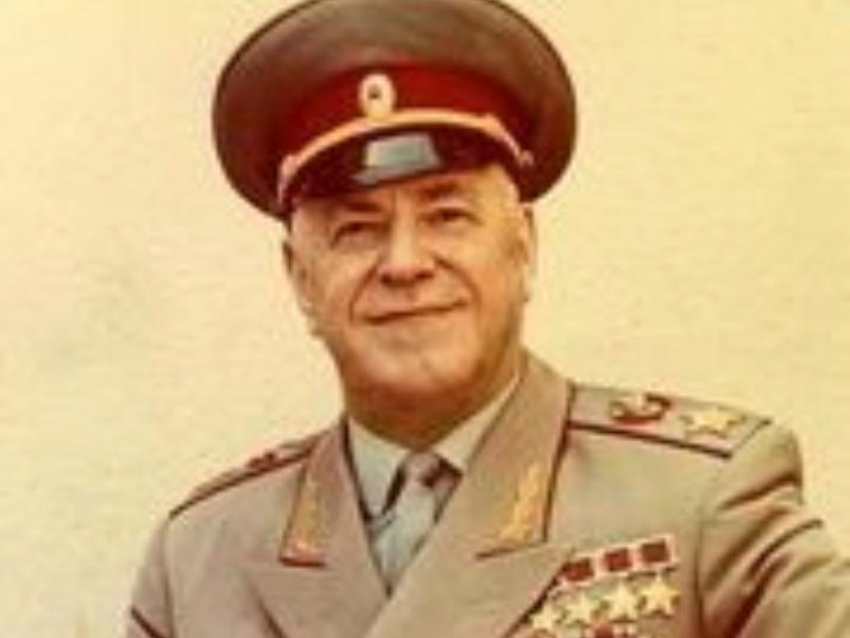 "Маршал Победы» Георгий Жуков, командовавший войсками в Воронежской области, родился 129 лет назад