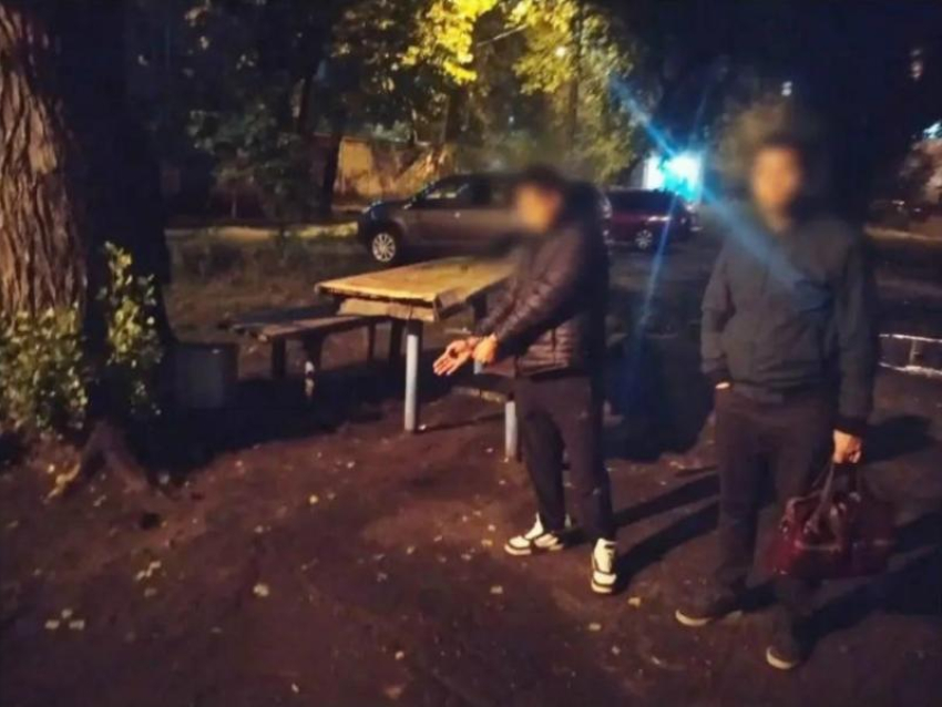 Пьяный парень до смерти забил пенсионера кулаками в Воронеже
