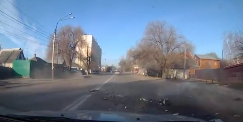В Воронеже момент аварии с участием автоледи снял видеорегистратор  