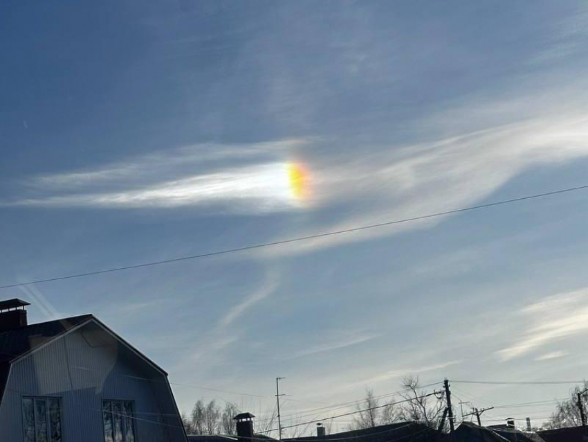 Потрясающее природное явление заметили в небе над Воронежской областью