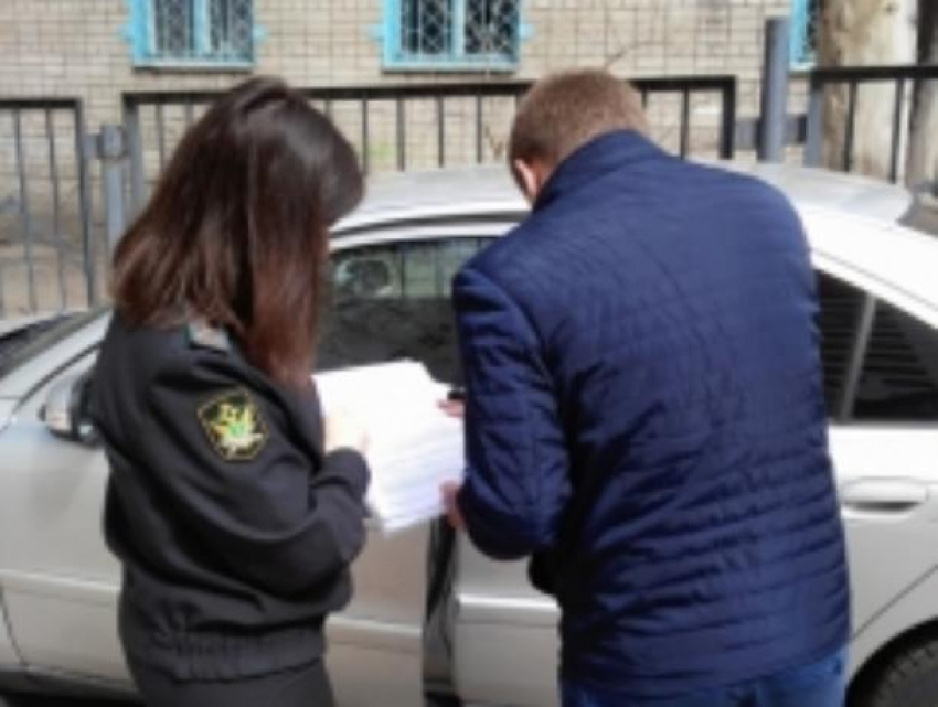 Воронежские приставы устроили охоту на водителей, не оплачивающих штрафы