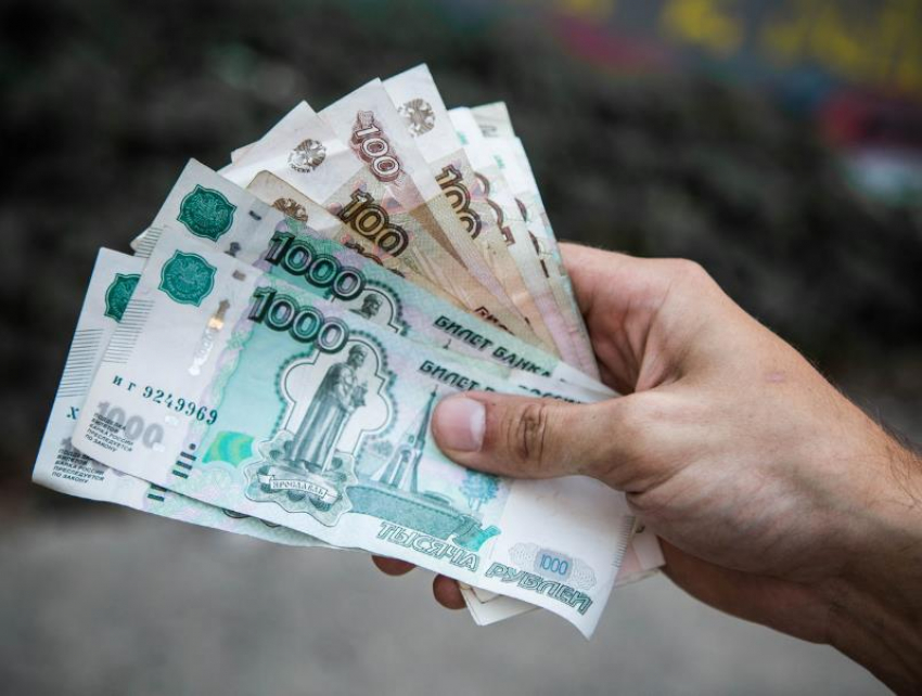 Воронежцы за сутки потеряли 2 млн рублей