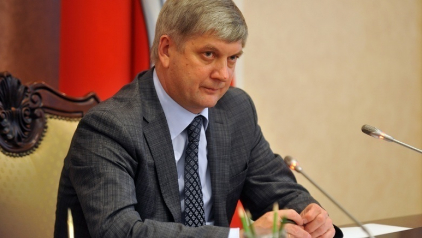 Воронежский губернатор выразил соболезнования семье погибшего летчика