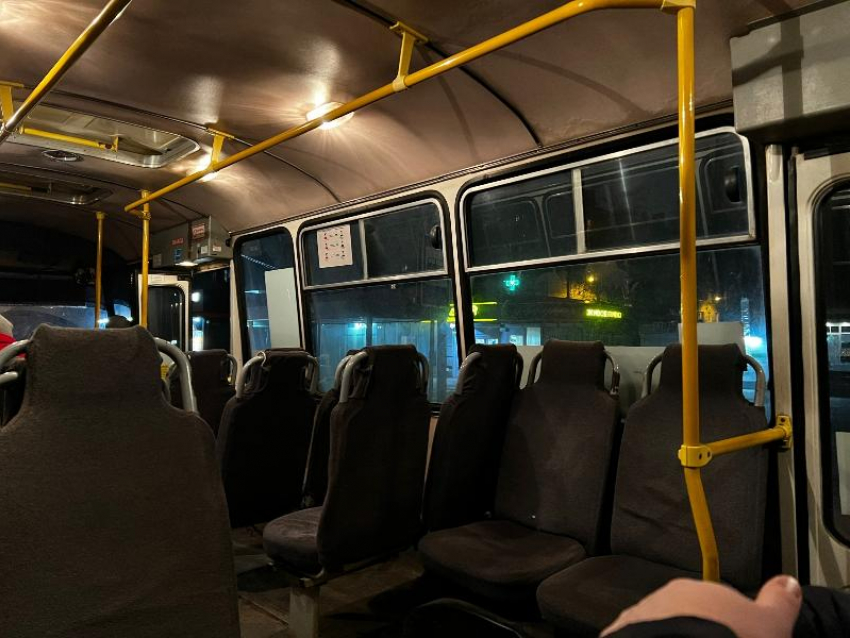 Воронежский автобус изменит расписание в Воронеже