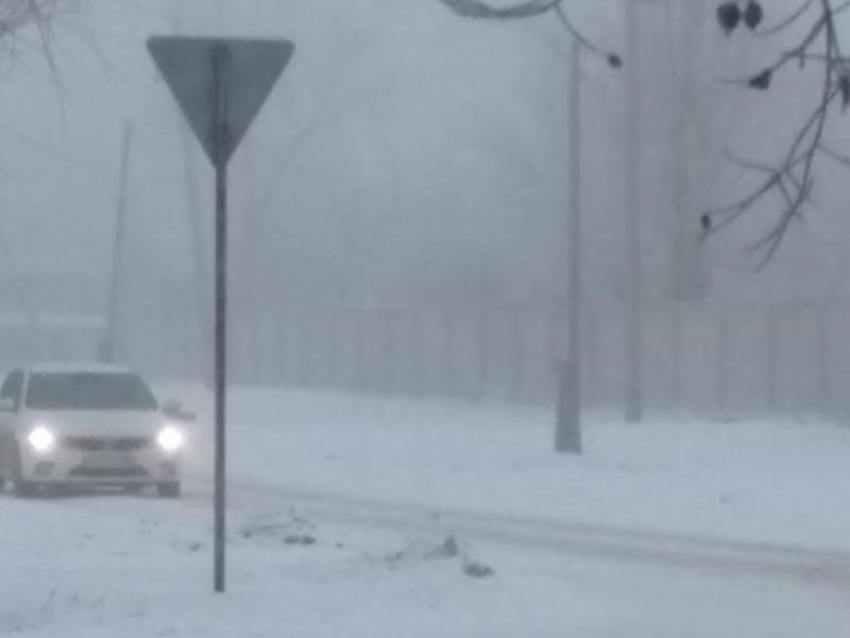 Автомобилистов предупредили о сильном снегопаде на М-4 «Дон» 