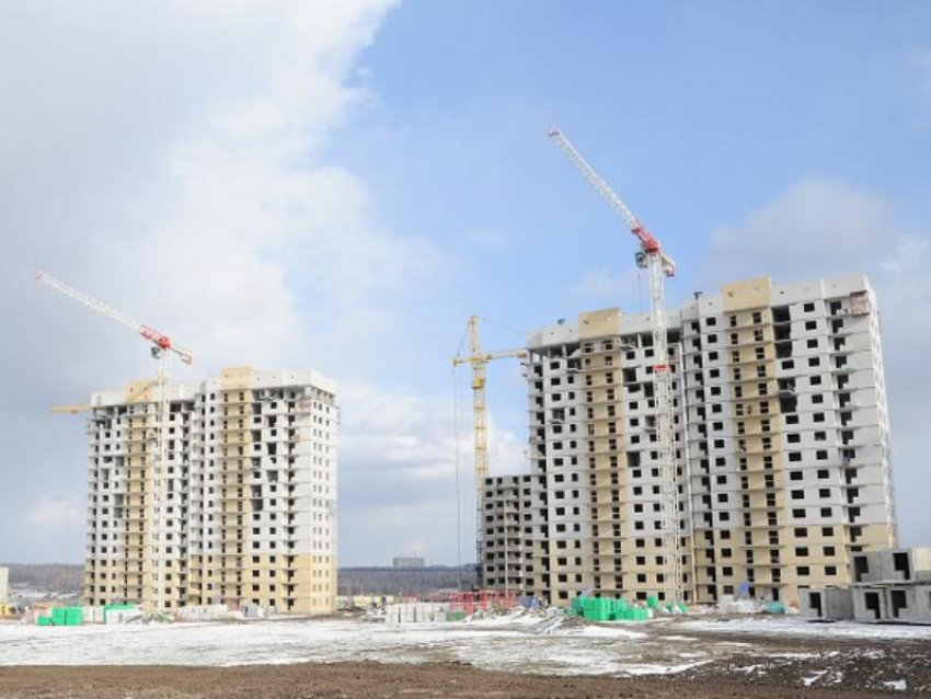 Пикирование рынка недвижимости ускорилось: за последний месяц продажи упали еще на 40%