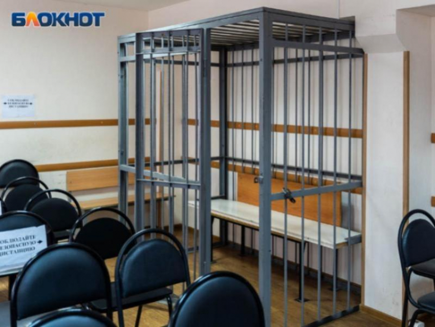 Почтовая начальница попала на реальный срок за неловкие махинации в Воронеже