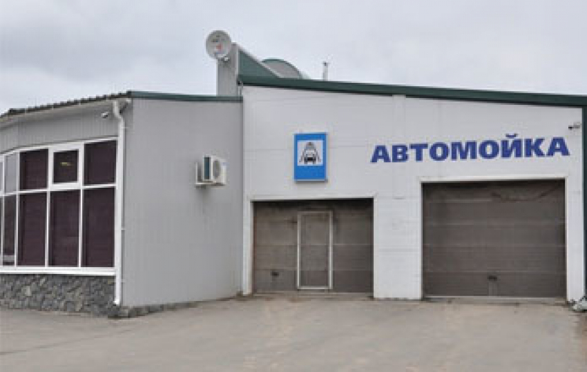 В Воронеже из 10 автомоек лишь 2 работали без нарушений 