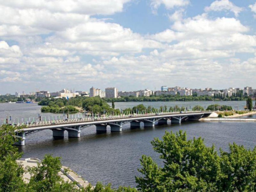 Чернавский мост в Воронеже был открыт ровно 62 года назад