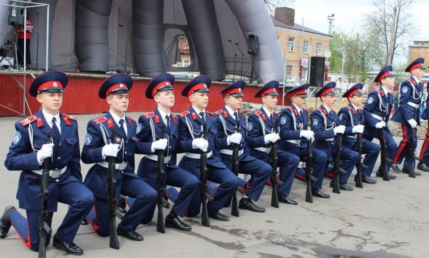 Казачий кадетский корпус под Воронежем закрыли из-за множества нарушений