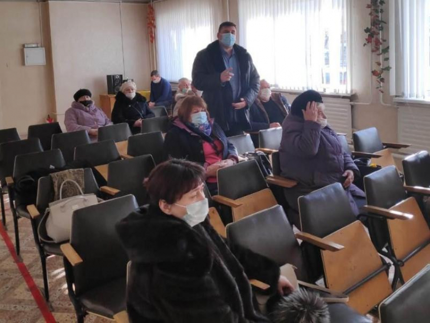 Суд не встал на сторону лишенного мандата депутата из воронежского села 