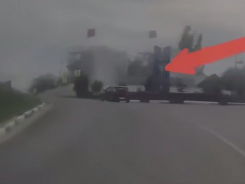 Серьезные неприятности навлек на себя воронежец на иномарке 