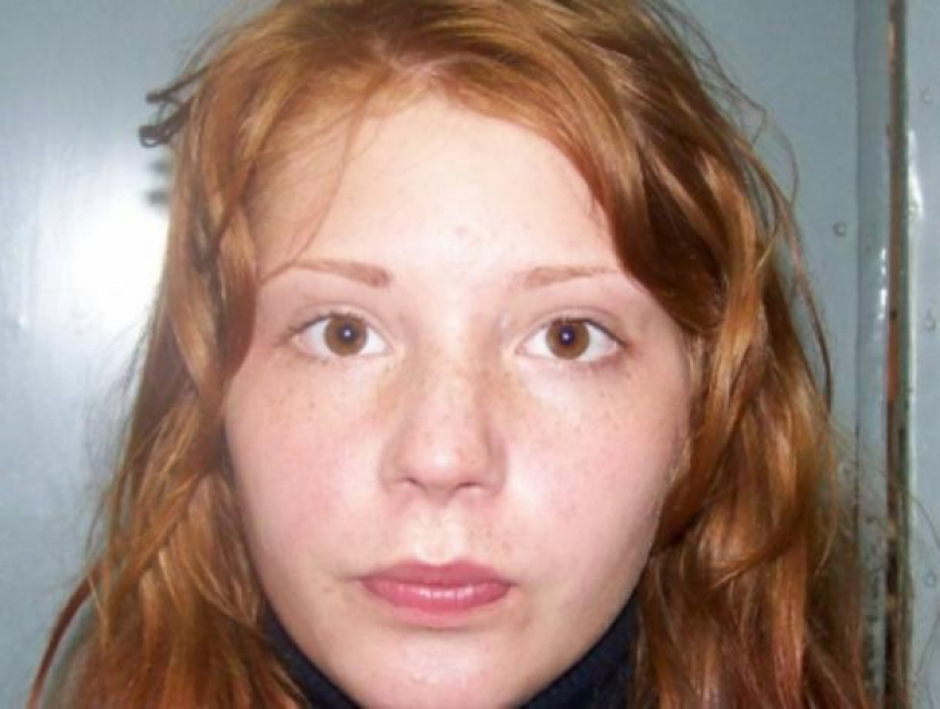В Воронеже ищут 16-летнюю девушку со следами от укуса собаки 