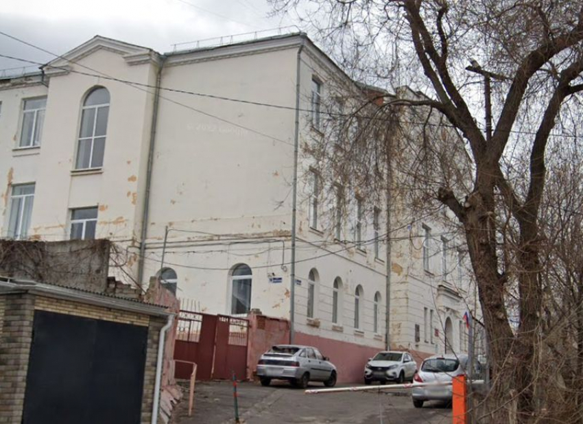 «Коммерческое училище» 1914 года постройки отремонтируют в центре Воронежа