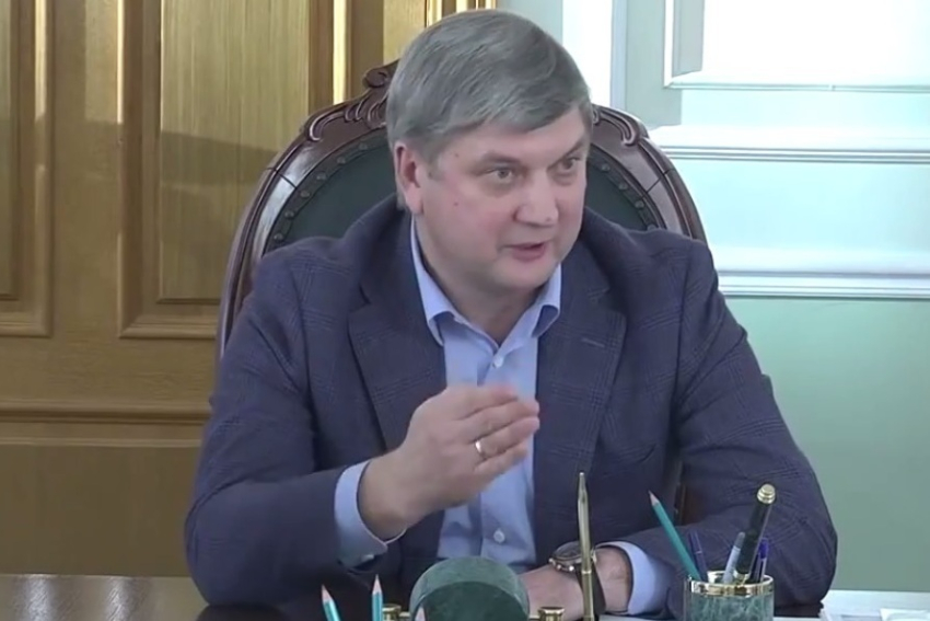 Александр Гусев стал героем пародии на Youtube с музыкой из фильма «Джентельмены удачи» (ВИДЕО)