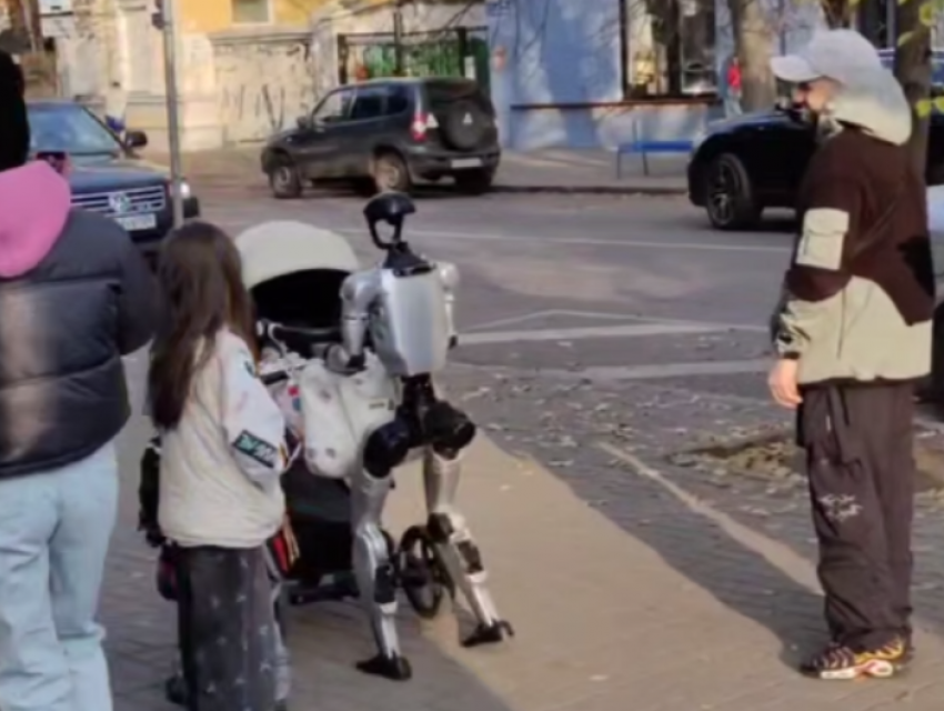 Робот-нянька был замечен в Воронеже