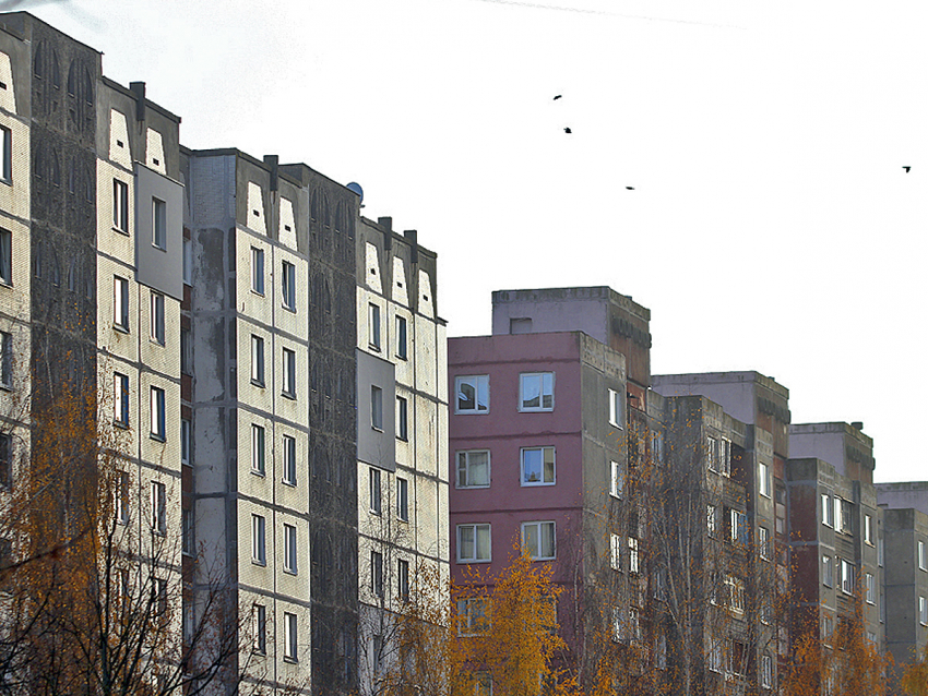 Воронежская пенсионерка выпала из окна девятиэтажки