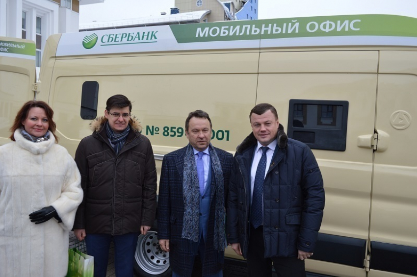 Председатель Центрально-Черноземного банка ПАО Сбербанк Владимир Салмин встретился с губернатором Тамбовской области