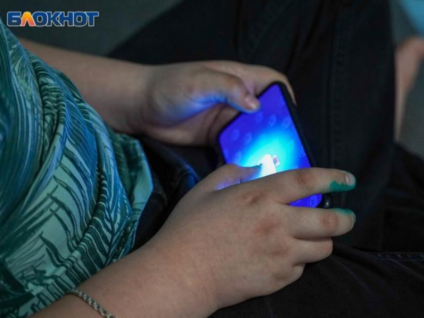 Половина воронежских старшеклассников делает «домашку» с помощью нейросетей?