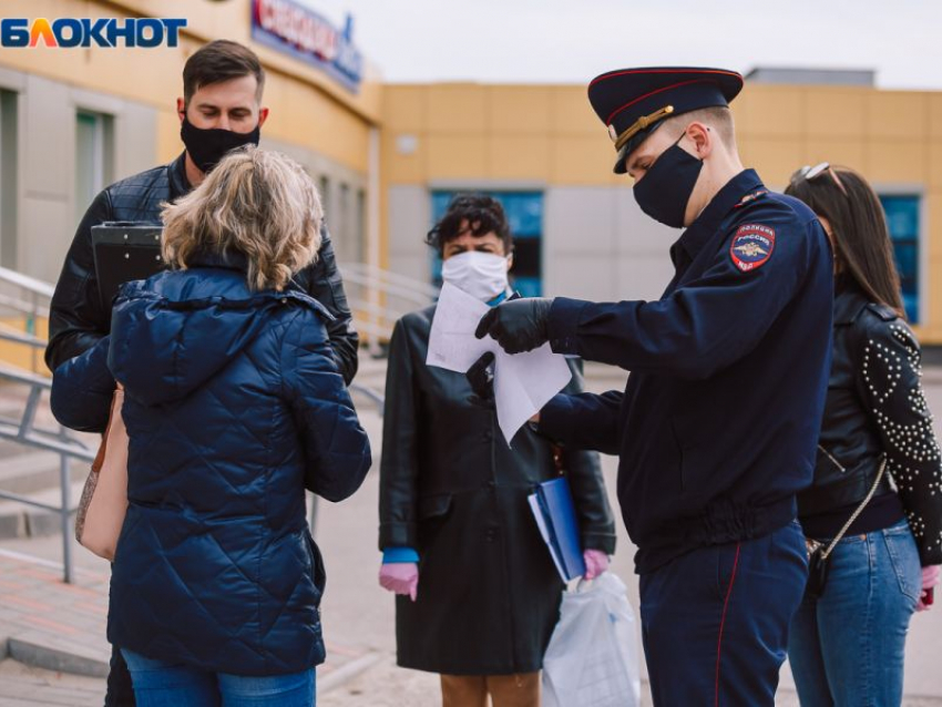 Новые ковидные ограничения ввел воронежский губернатор Александр Гусев