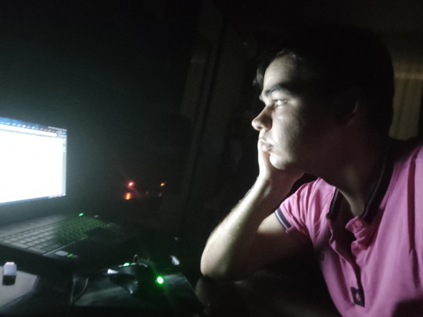 Часть Северного микрорайона осталась без света в Воронеже вечером 10 марта