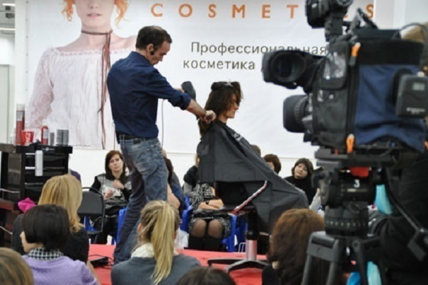 Современная мебель для парикмахерской будет представлена на ноябрьской выставке