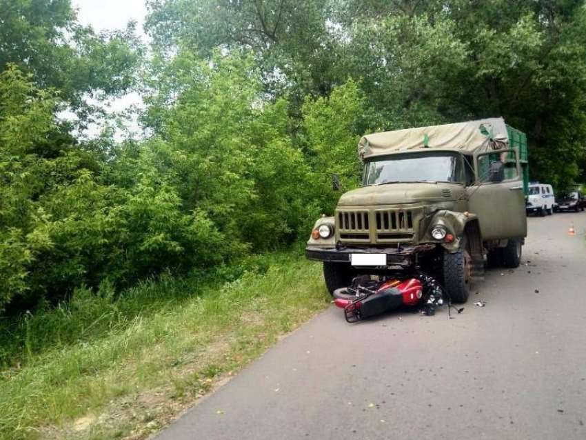 Стали известны подробности ДТП с погибшим школьником в Воронежской области 