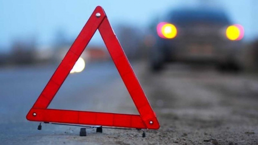 На трассе в Воронежской области КамАЗ смыл легковушку: погибла 4-летняя девочка