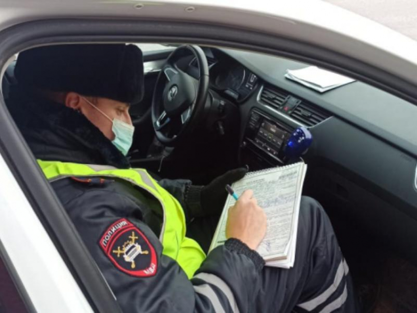 11 пешеходов наказали за нарушение правил дорожного движения в Воронеже 